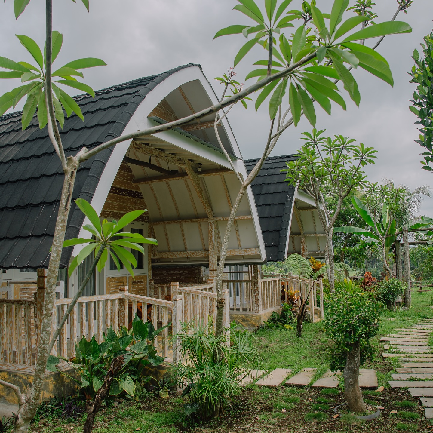 Deluxe Double or Twin Room with Garden View